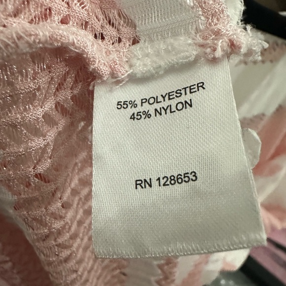 Pink and White Striped Cover-Up Sz L resort vacation beach 🏖️ - Picture 4 of 6